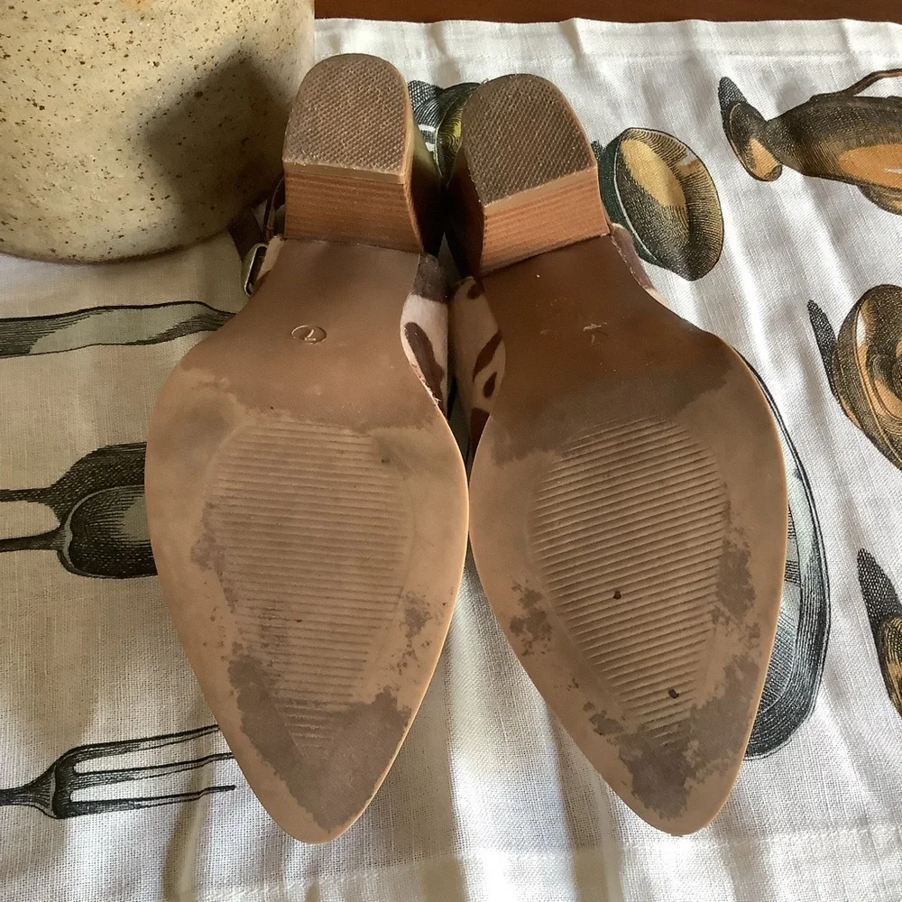 Stylish Brown and Cream Women's Slingback Shoes - Picture 5 of 5